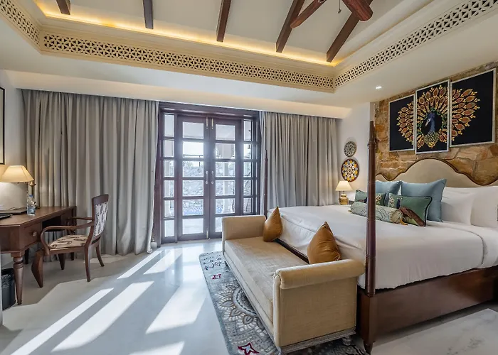 Hotel Juna Mahal